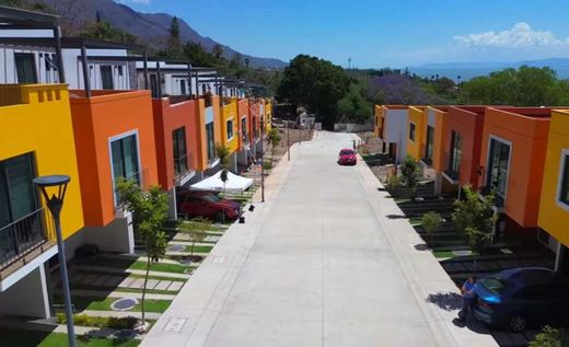 Residencia del Lago Luna in Nextipac