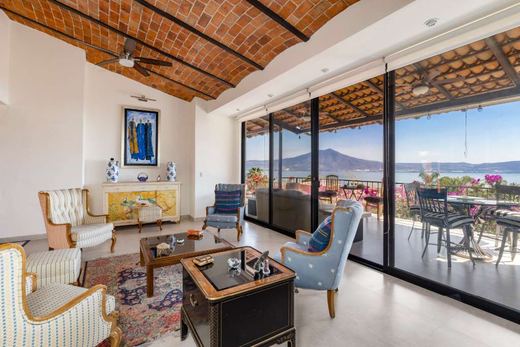 Casa Raquet, photograph 5