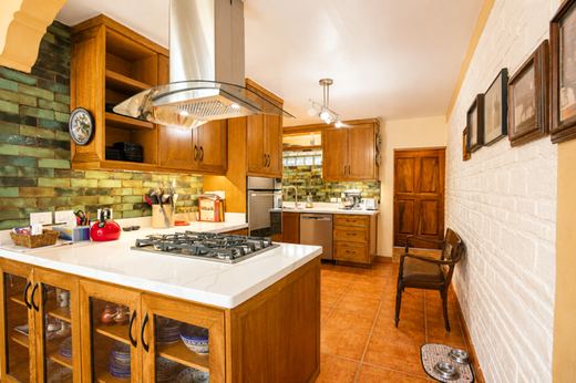 Casa de la Bandera, photograph 7