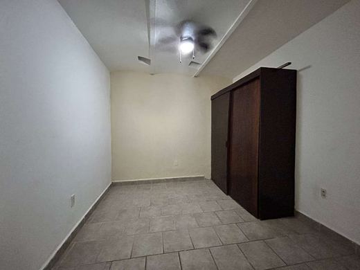 Departamentos Chapala, photograph 6