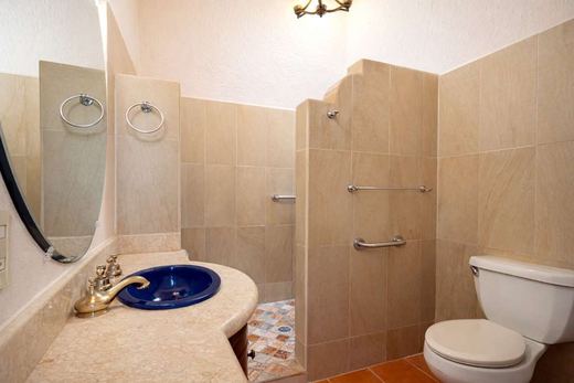 Casa Del Perico, photograph 15