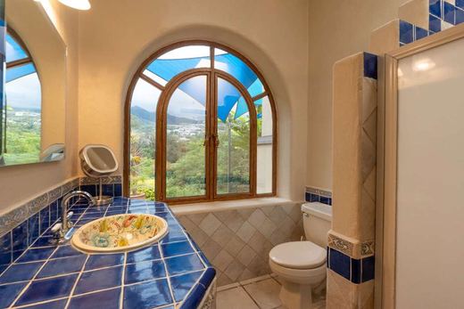 Casa Ladera, photograph 11