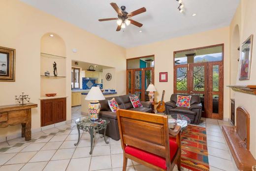 Casa Ladera, photograph 6
