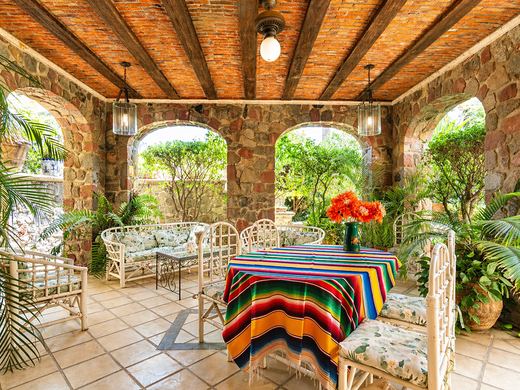 Luxury Hacienda LAS Salvias, photograph 17