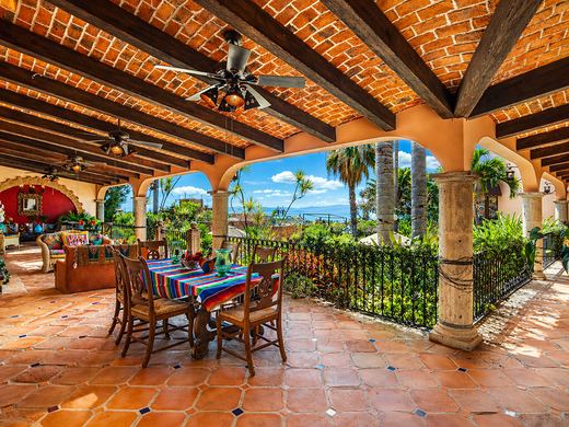 Luxury Hacienda LAS Salvias, photograph 8