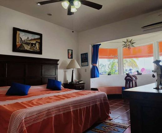 Casa Elliott, photograph 10
