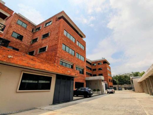 Club Náutico - Lakefront La Florest, photograph 11