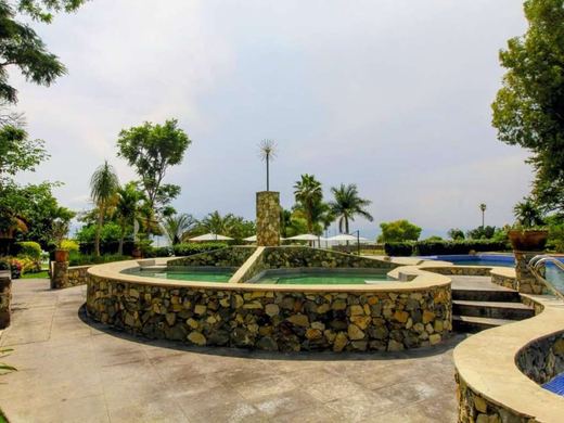 Club Náutico - Lakefront La Florest, photograph 14