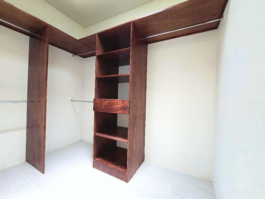 Casa Chery, photograph 12