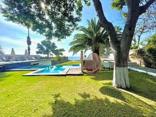 Ajijic Lakefront, photograph 2