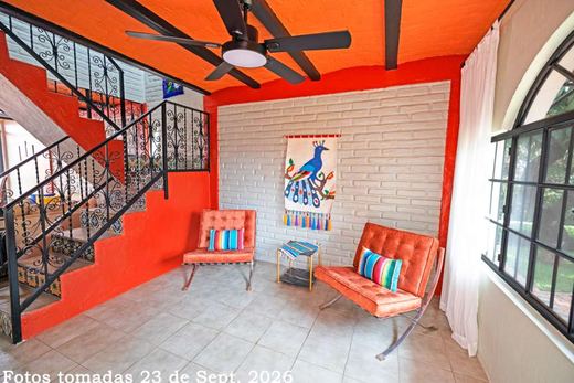 Casa Thill, photograph 4