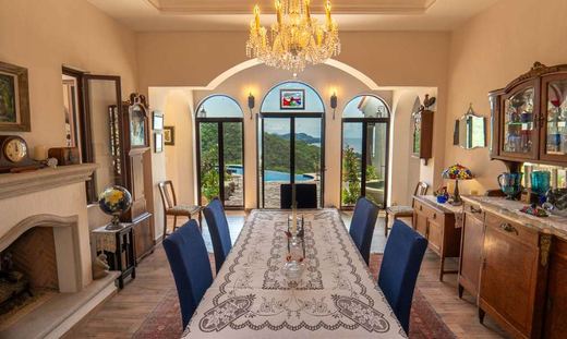 Lakeview Splendor, photograph 11